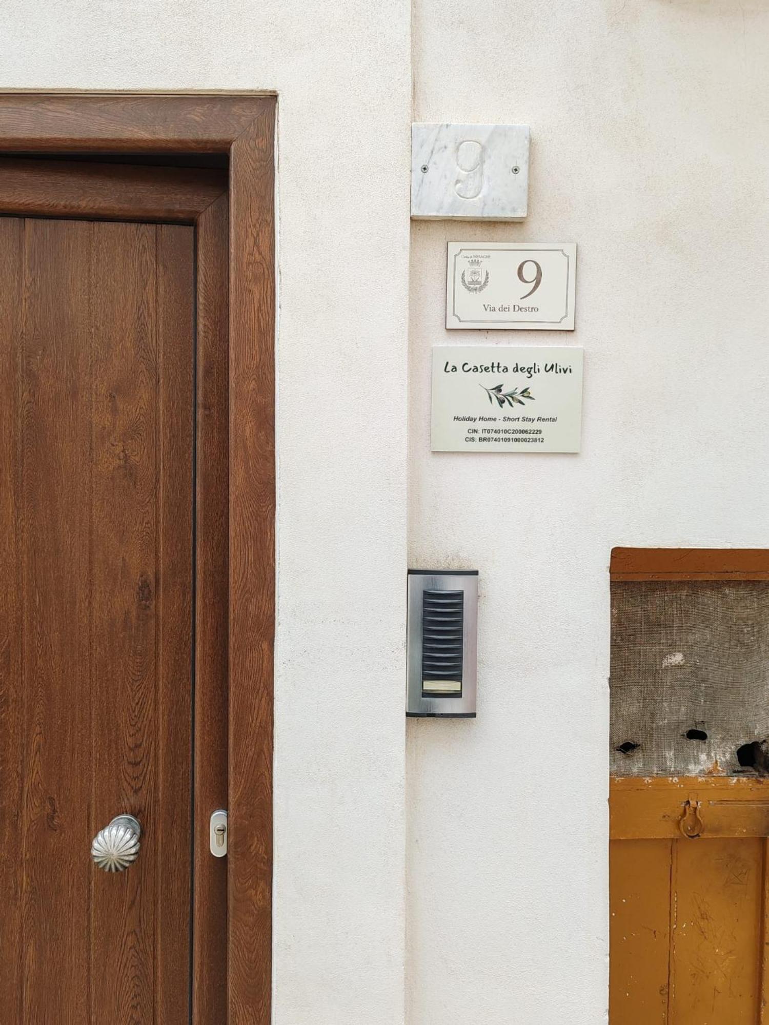 La Casetta Degli Ulivi Mesagne Buitenkant foto